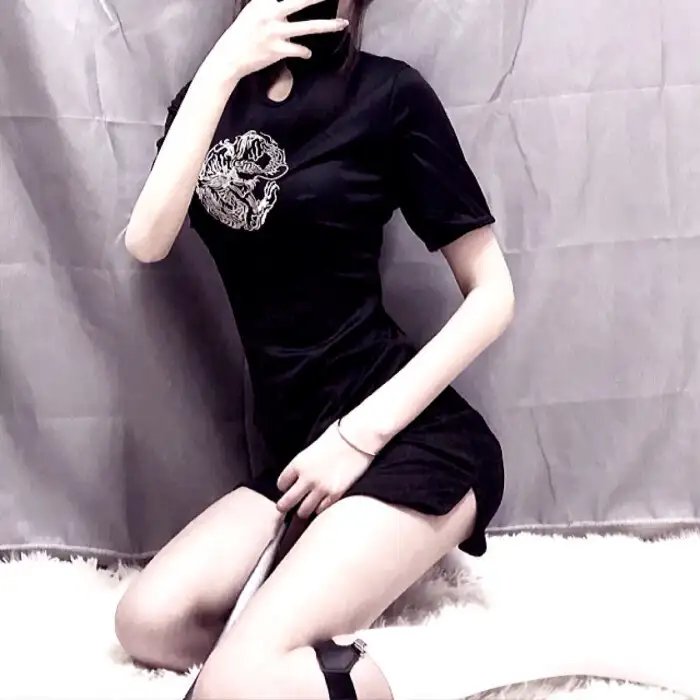 满船春色